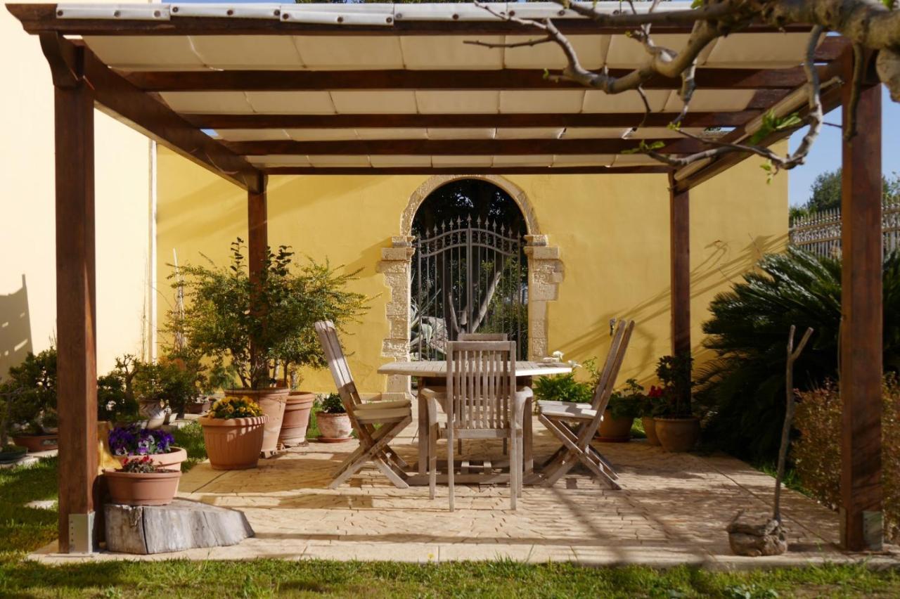 B&B I Tre Ulivi 살리체 살렌티노 외부 사진