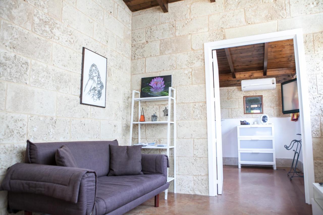 B&B I Tre Ulivi 살리체 살렌티노 외부 사진