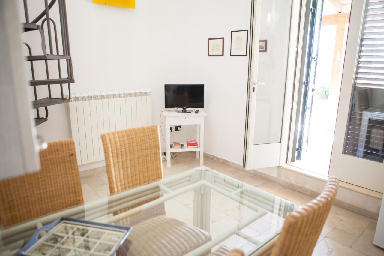 B&B I Tre Ulivi 살리체 살렌티노 외부 사진